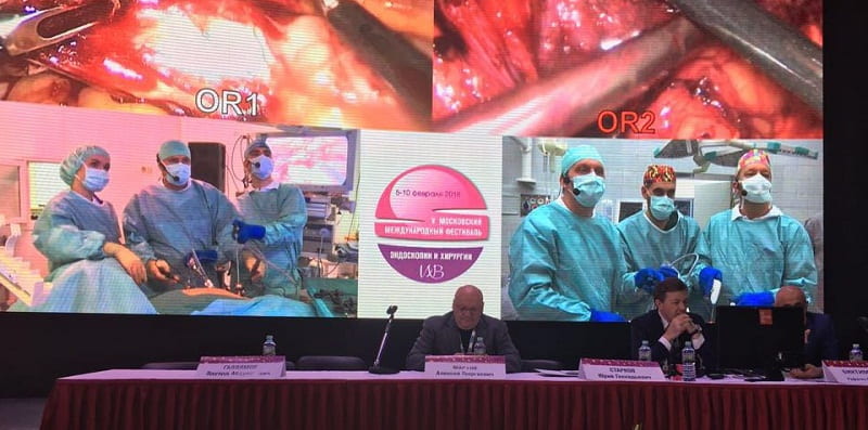 Прямая видеотрансляция из операционных в ходе форума Прямая видеотрансляция из операционных в ходе форума