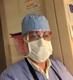 Доктор Дундуа в операционной госпиталя Методистов